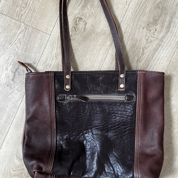 Myra Bag Brown and Cream Tote - Picture 6 of 9